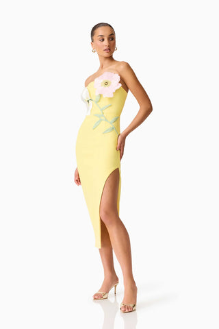 Elliatt Hope Strapless Midi Dress in Yellow