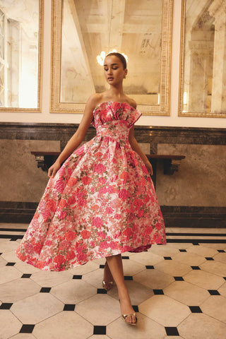 elliatt pink dress Elliatt Floralie Strapless Gown in Pink Floral – TrenLend