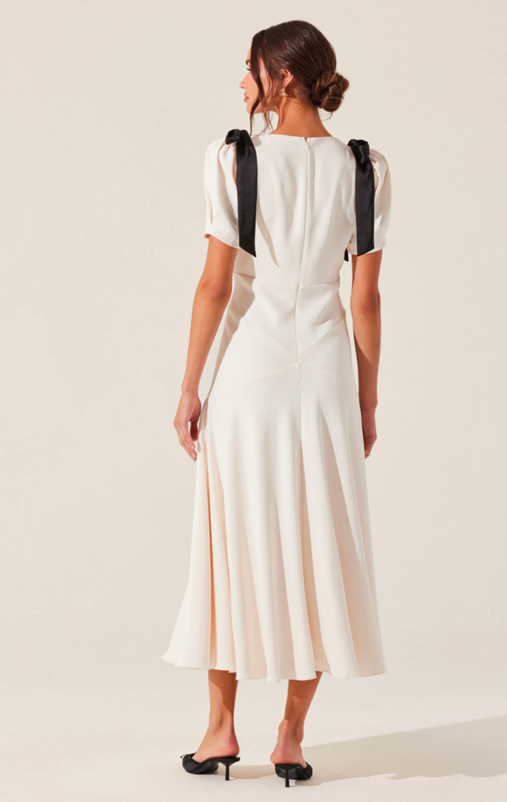 ASTR The Label Ciela Dress – TrenLend ASTR The Label Ciela Dress – TrenLend