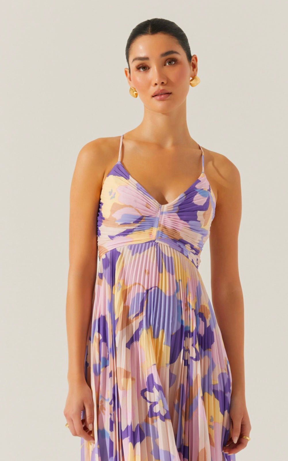 ASTR The Label Blythe Maxi Dress in Purple Multi TrenLend ASTR The Label Blythe Maxi Dress in Purple Multi TrenLend