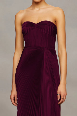 Amur Joyceann Sweetheart Gown in Pinot Noir