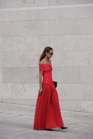 Elliatt Jesselle Off The Shoulder Gown in Red